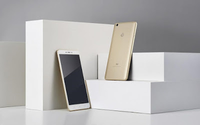 xiaomi mi max 2 with 5300mah battery capacity