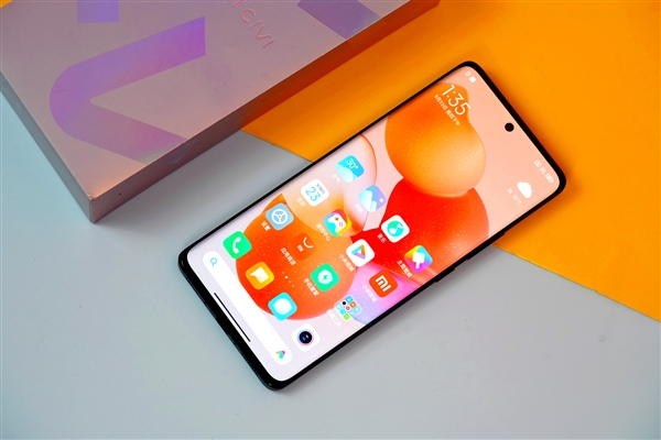 Xiaomi civi design